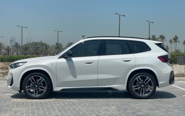 BMW X1 - image 2
