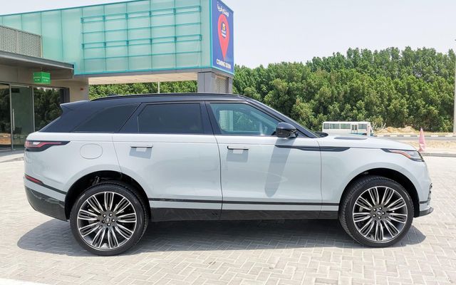RANGE ROVER VELAR - image 2