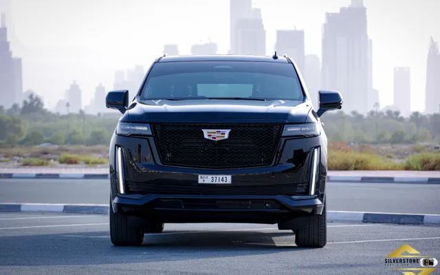 Cadillac Escalade Full Option Black - image 2