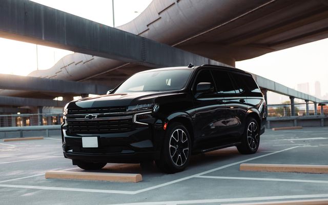 CHEVROLET TAHOE - image 1