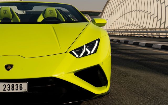 Lamborghini Huracan evo spider - image 3