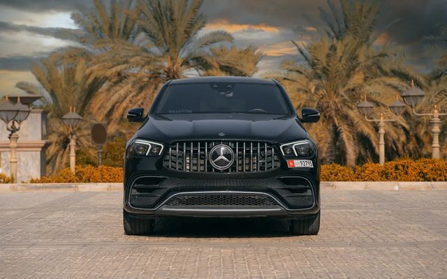 MERCEDES GLE63s - image 3