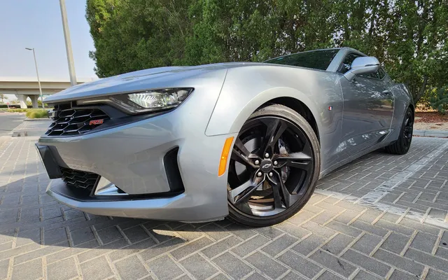 Chevrolet Camaro - image 3