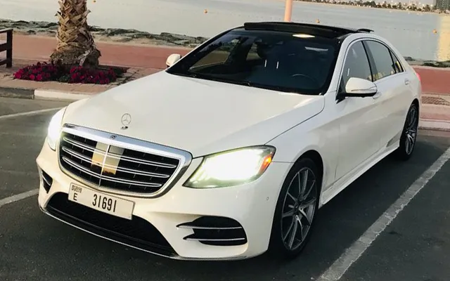 MERCEDES S560 - image 4
