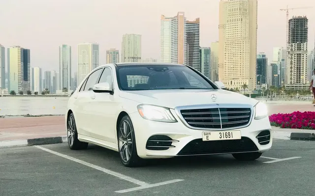 MERCEDES S560 - image 3