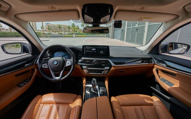 BMW 520 I - image 4