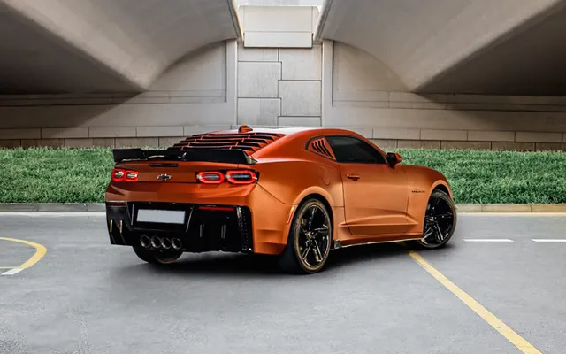 CHEVROLET CAMARO - image 4