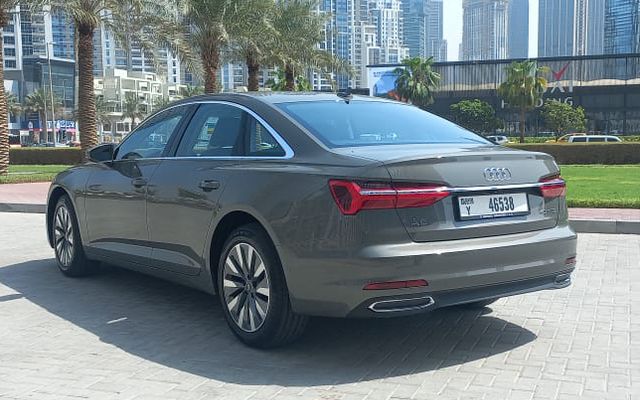 AUDI A6 - image 3