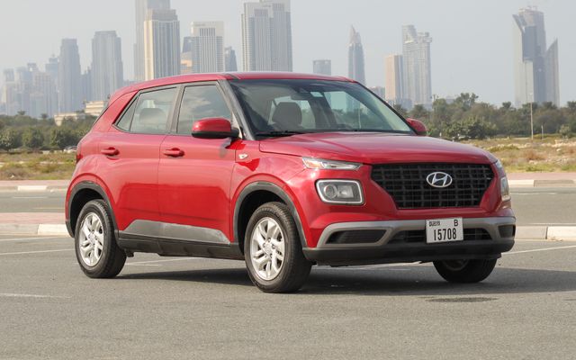Hyundai Venue - image 4