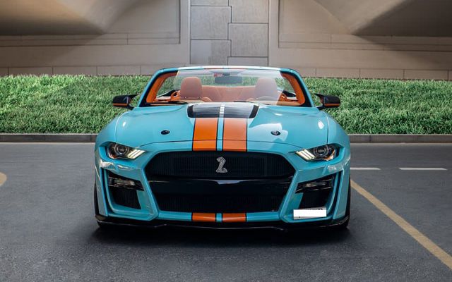 FORD MUSTANG Conv 2020 - image 3