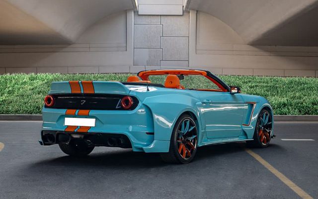 FORD MUSTANG Conv 2020 - image 4
