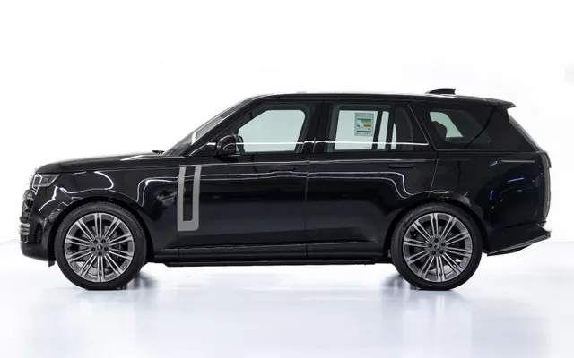 Range Rover Vogue HSE - image 2