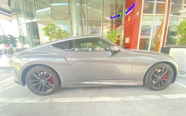 NISSAN Z370 - image 3