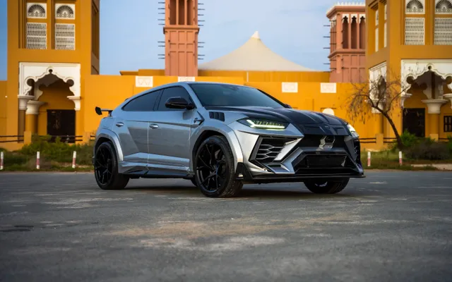 Lamborghini Urus Mansory - image 4