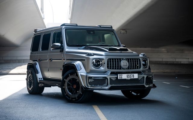 Mercedes G800 Brabus Kit - image 1