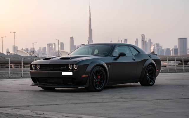 Dodge Challenger Hellcat Redeye - image 1