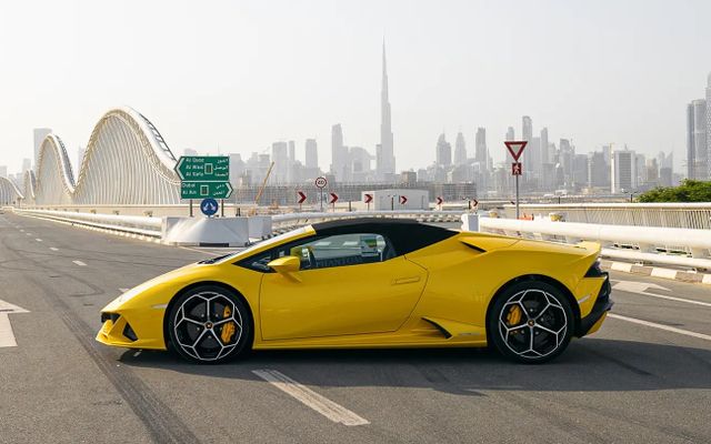 LAMBORGHINI HURACAN SPYDER - image 3