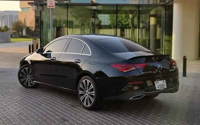 Mercedes CLA250 - image 3