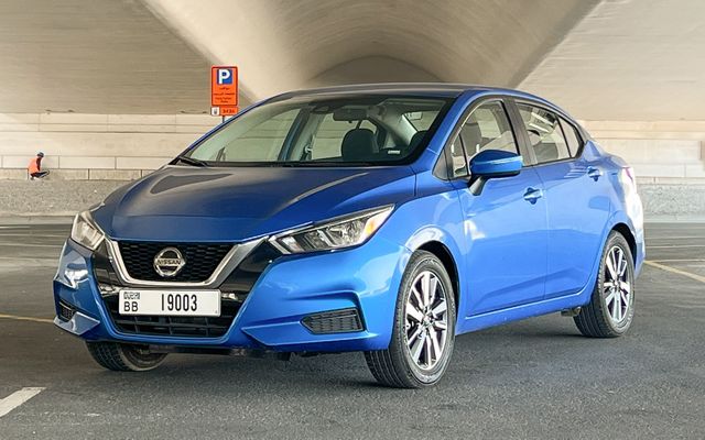 Nissan Versa - image 1