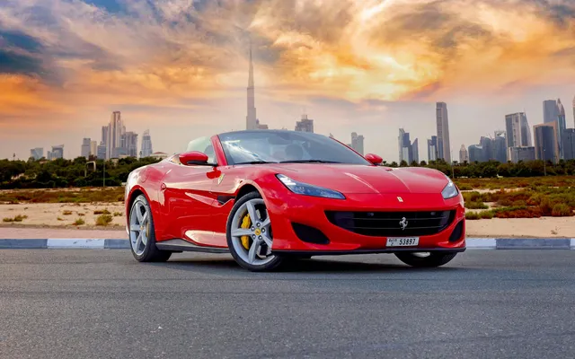 Ferrari Portofino Sport Convertible Red - image 4