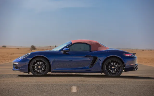 Porsche Boxster Convertible - image 4