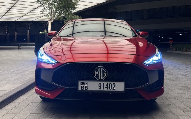 MG GT - image 3