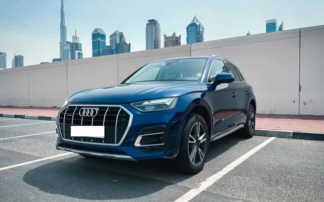 Audi Q5 - image 1