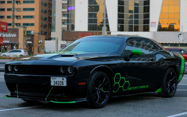 DODGE CHALLENGER - image 1