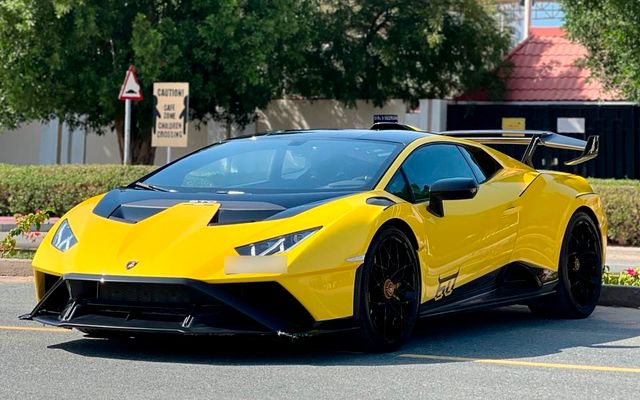 Lamborghini STO - image 1