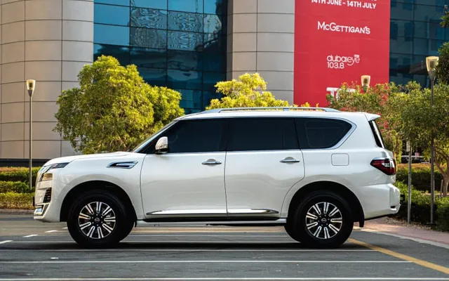 Nissan Patrol - image 2