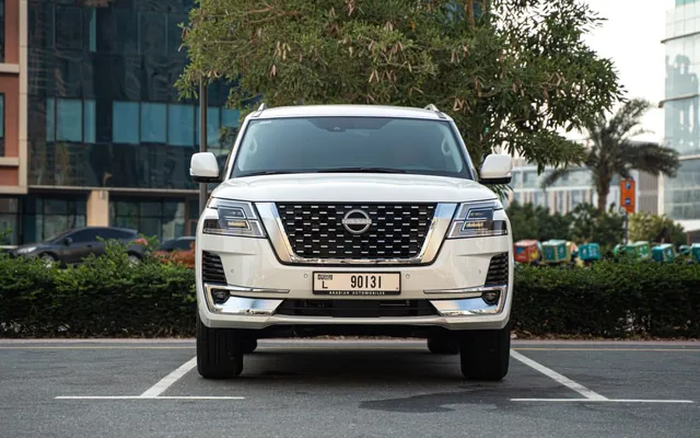 Nissan Patrol - image 3