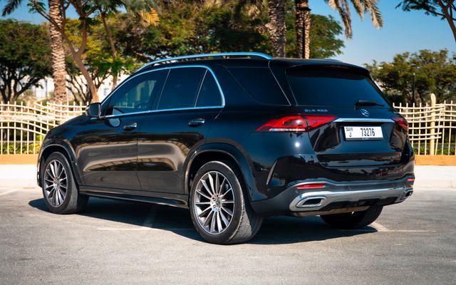 Mercedes GLE450 - image 4