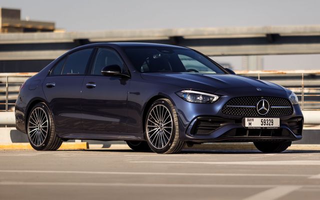 Mercedes C200 2025 - image 4