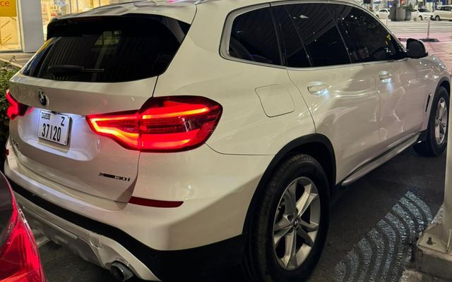 BMW X3 - image 4