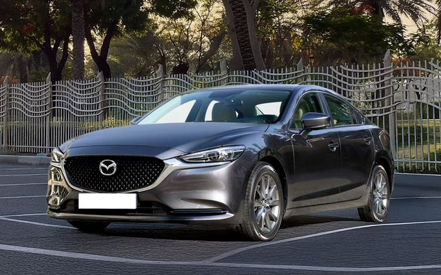 Mazda 6 2.5L PURE - image 1