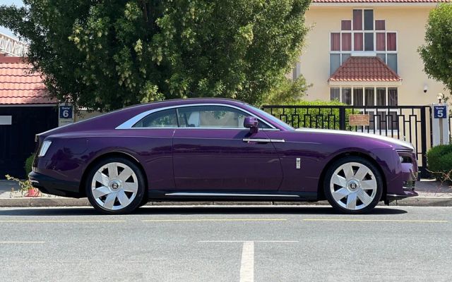 ROLLS ROYCE SPECTRE - image 4