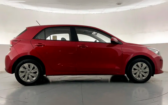 KIA RIO - image 2