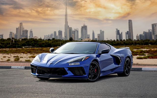 Chevrolet Corvette Convertible Blue - image 1