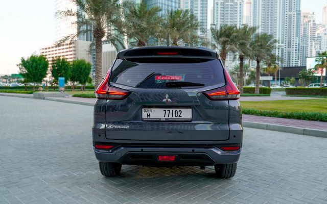 Mitsubishi Xpander - image 3