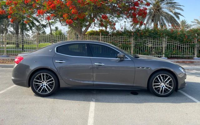 MASERATI GHIBLI - image 4