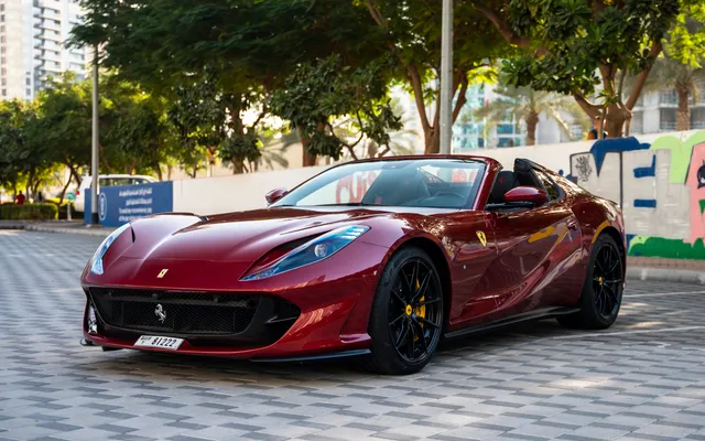 Ferrari 812 GTS - image 1