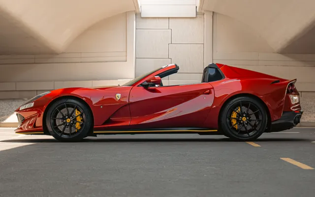 Ferrari 812 GTS - image 3