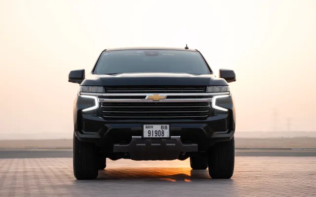 CHEVROLET TAHOE - image 3