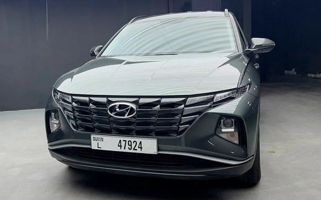 HYUNDAI TUCSON - image 1
