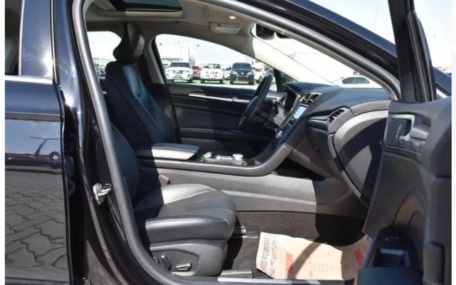 FORD FUSION - image 3