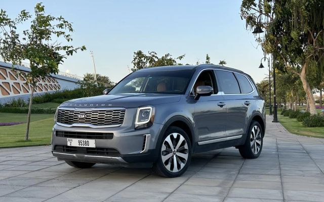 KIA Telluride - image 1