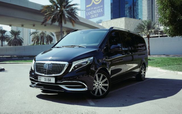 MERCEDES V 250 - image 1