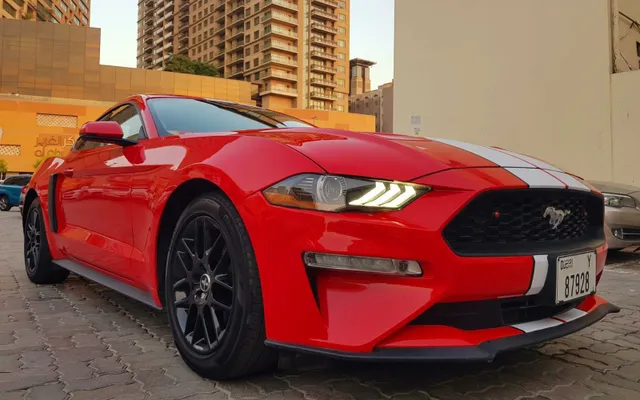FORD MUSTANG - image 3