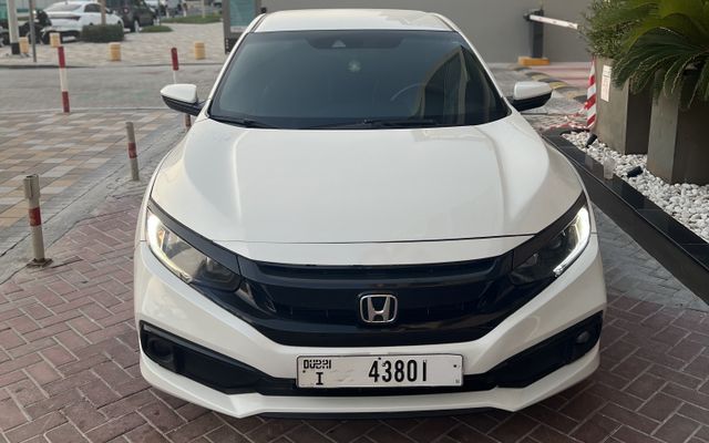 Honda Civic - image 1
