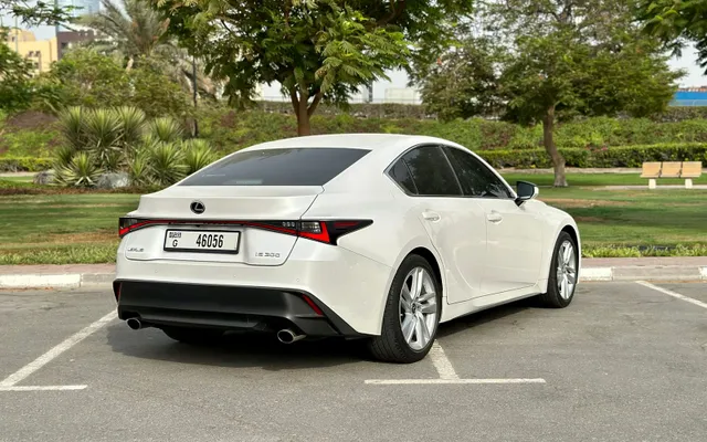 LEXUS IS 300 – Picture 3